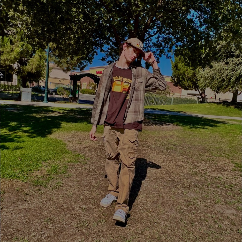 Meet your Posher, Johnny